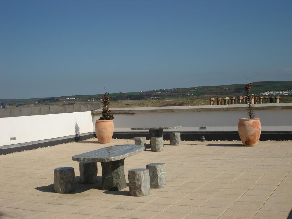Blue Pool View Appartement Portrush Buitenkant foto