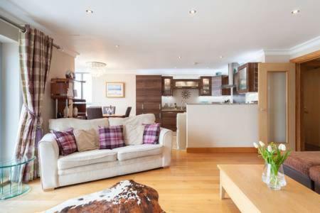 Blue Pool View Appartement Portrush Buitenkant foto