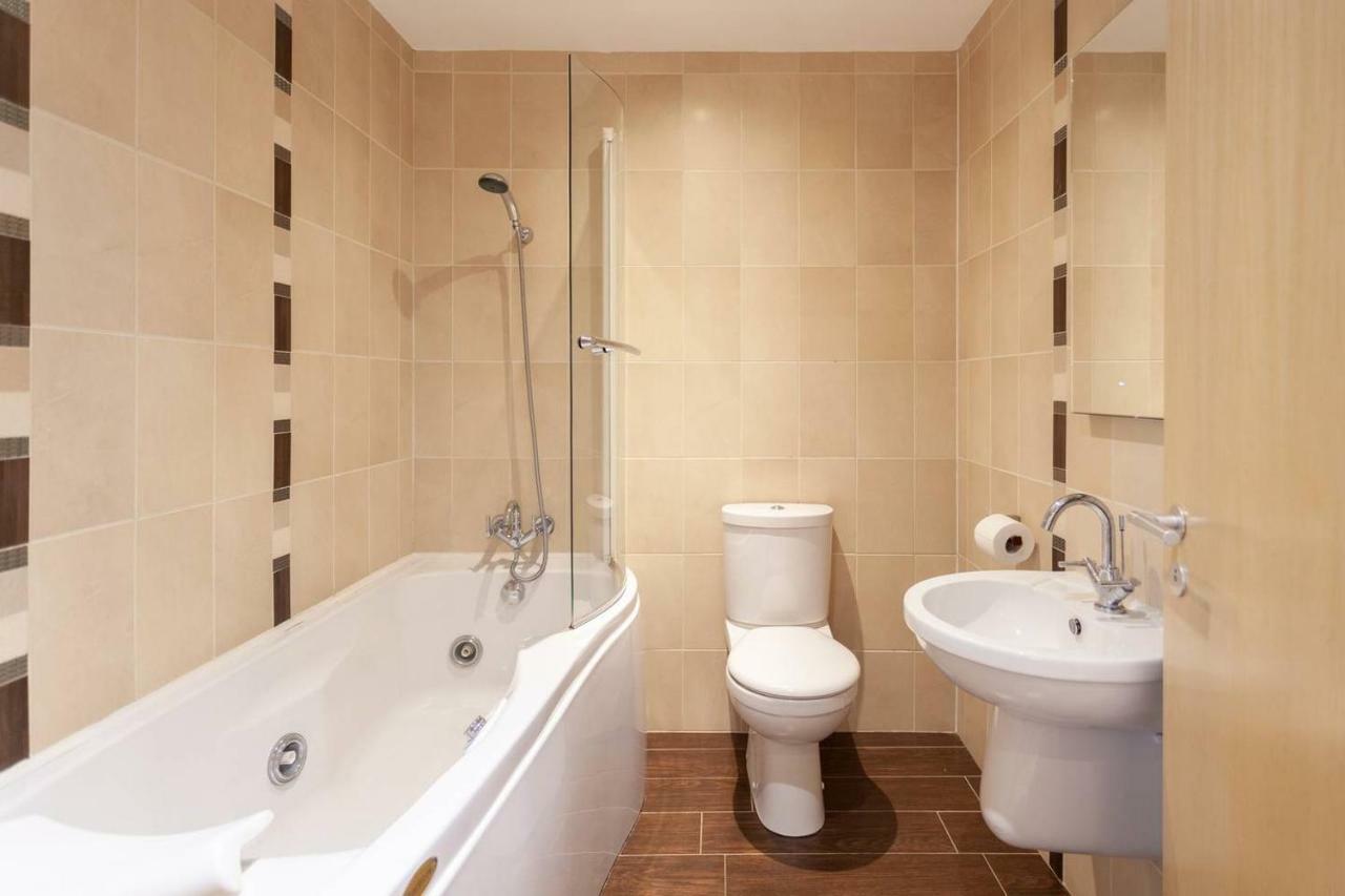 Blue Pool View Appartement Portrush Buitenkant foto
